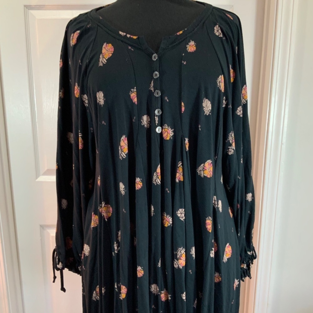 Free People Winter Sun Printed Floral Boho Black Tunic Dress Size Small - Picture 4 of 11